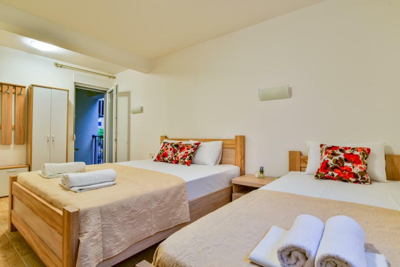 Apartmani Marina Kopitovic Petrovac Екстер'єр фото