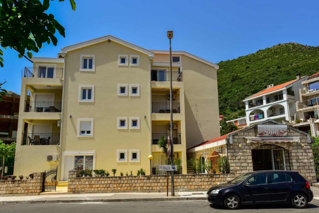 Apartmani Marina Kopitovic Petrovac Екстер'єр фото